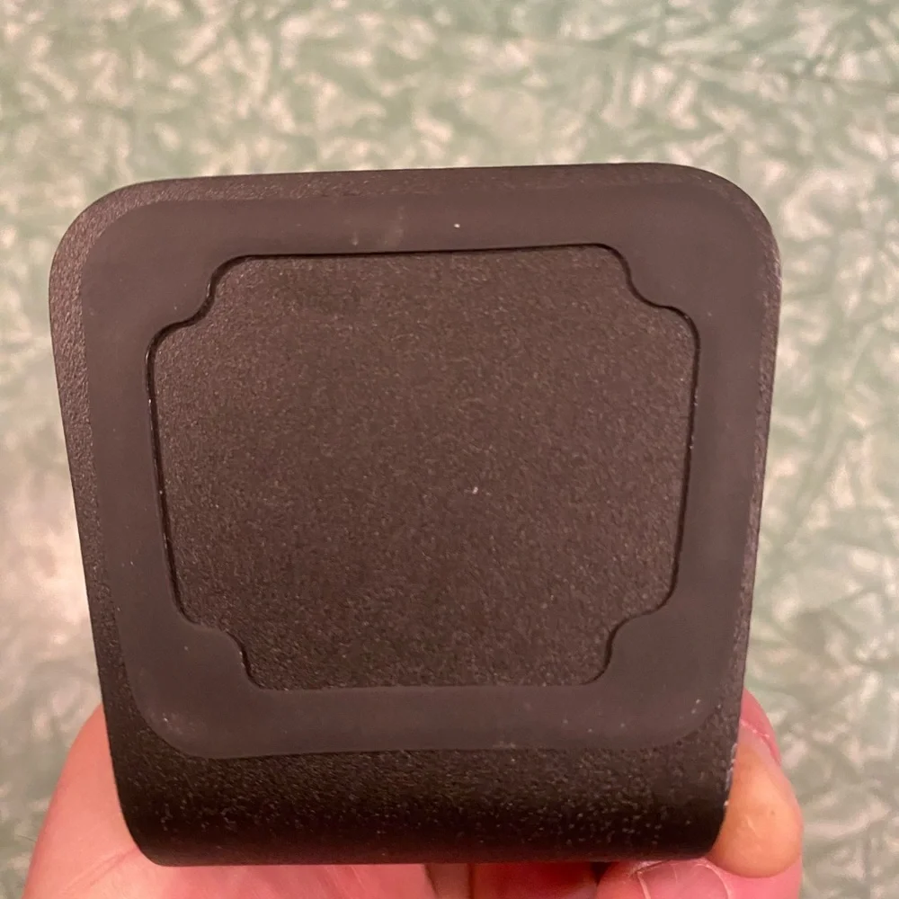 Heavy Duty Vintage Powder-Coated Black Steel “Podium” IPhone 3G Cell Phone Stand